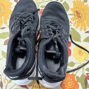 Adidas Racer Women's Cloud Black White Training Running Shoes Size US 8.5 CH5764